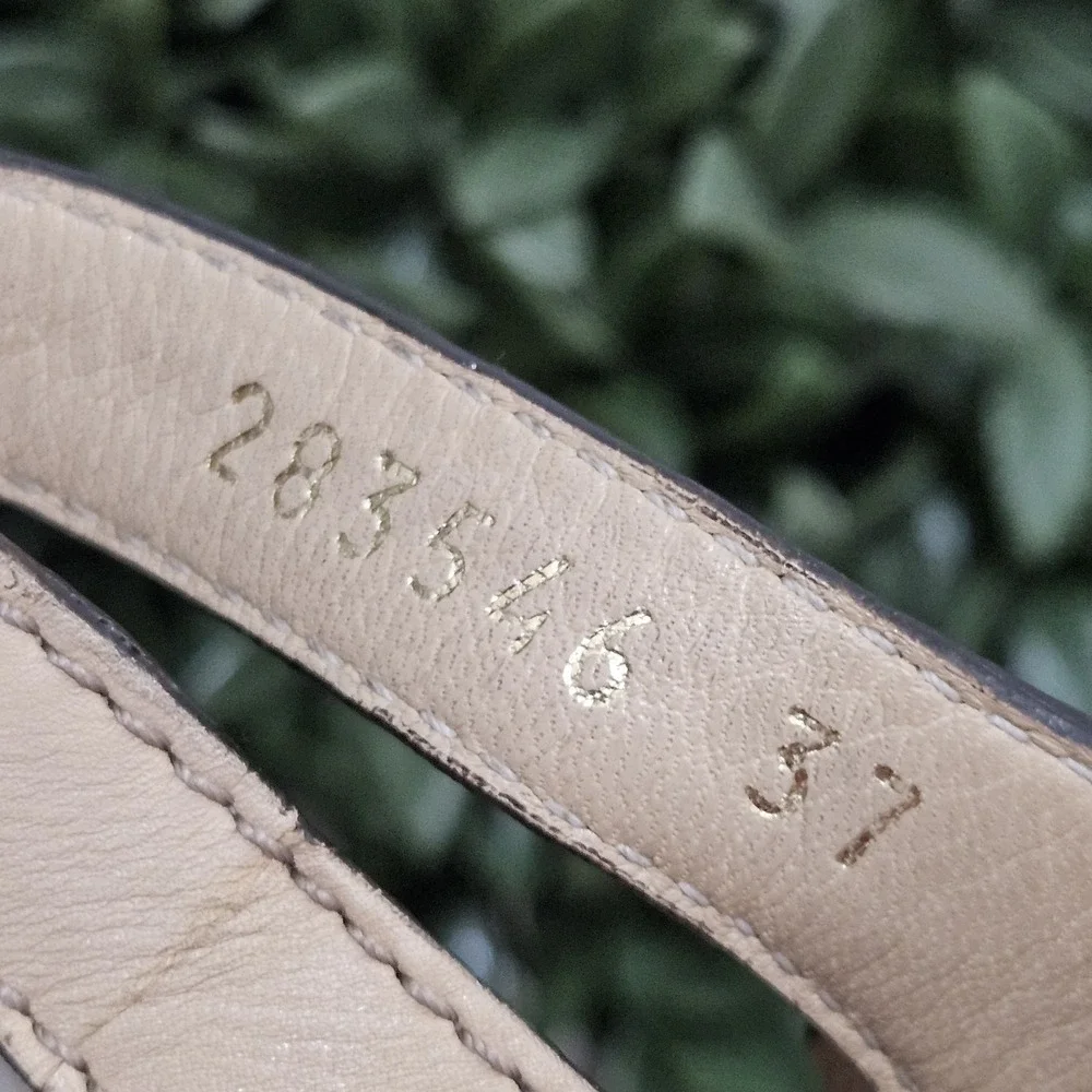Gucci Brown Leather Thong Sandals Size 37 - US 7 - Picture 8 of 10